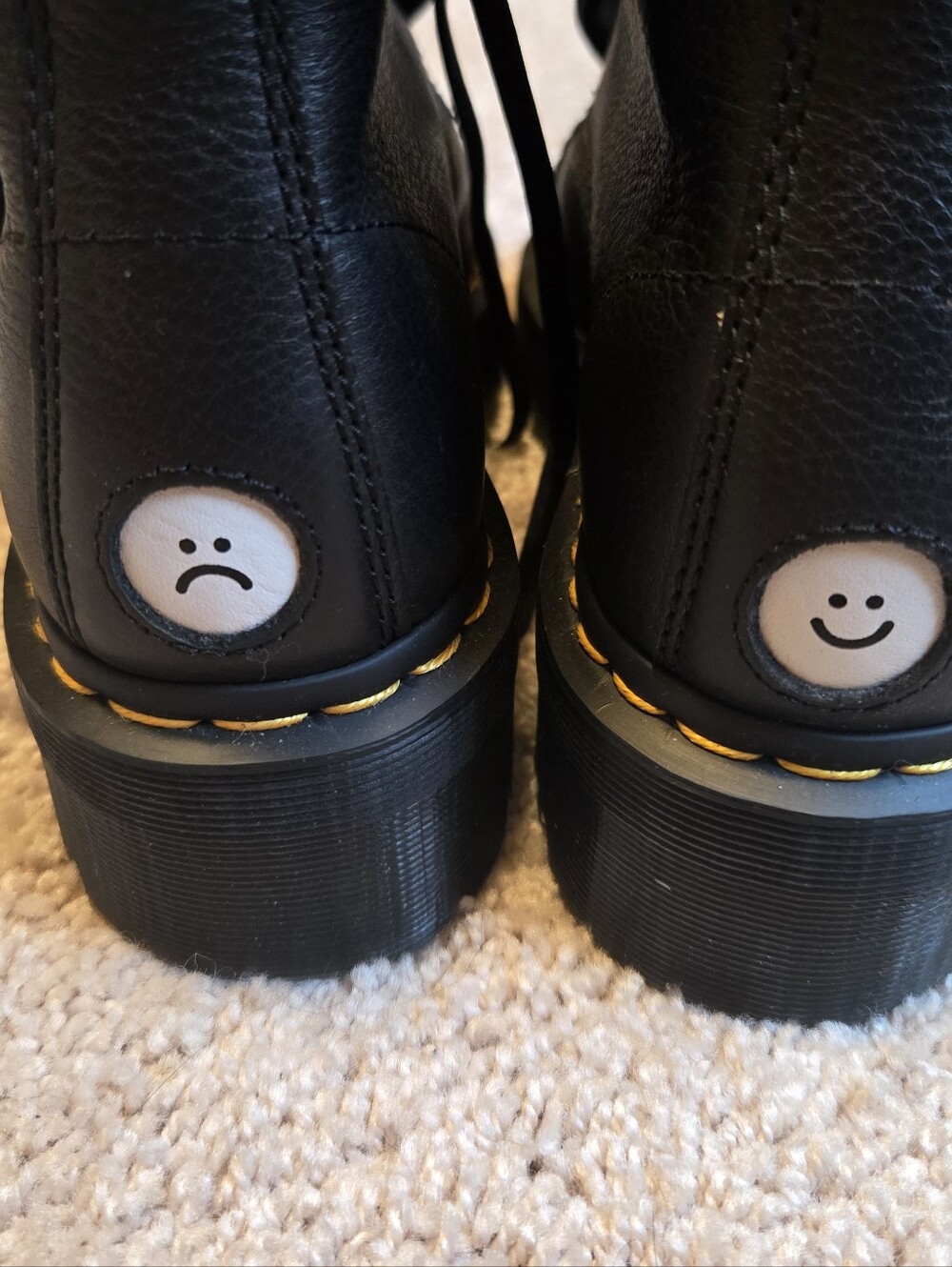 NWOB! Dr Martens Sinclair LAZY OAF- HAPPY SAD Platform Boots. Size 8 MAKE OFFER! - Picture 6 of 9
